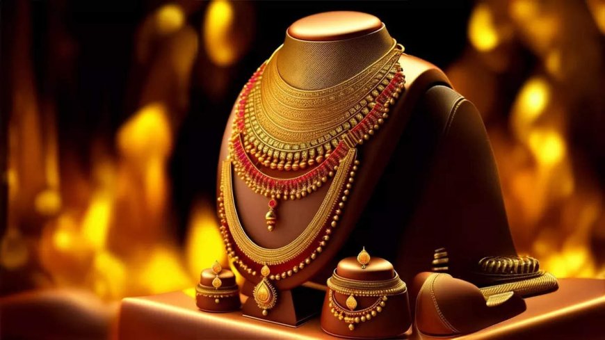 Gold Price Today : सोन्या-चांदीच्या दरात घसरण..