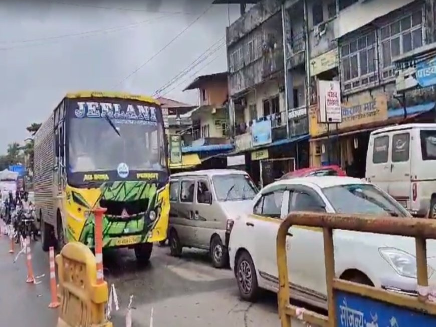 गणेशोत्सवासाठी लाखो चाकरमानी कोकणाकडे.., मुंबई-गोवा महामार्गावर वाहनांची प्रचंड गर्दी