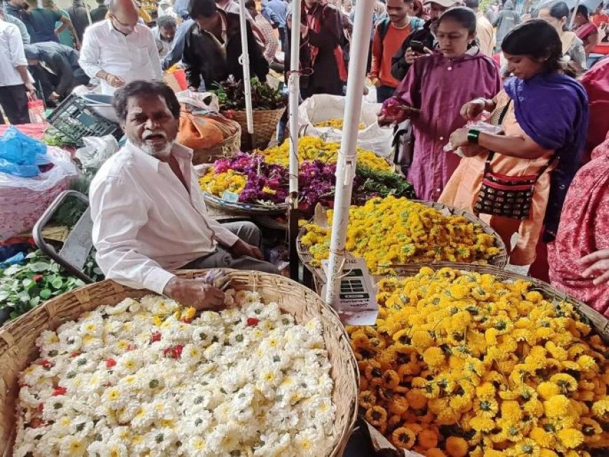 गणेशोत्सवामुळे फुलांचे दर दुपटीने वाढले, उत्पादनात घट