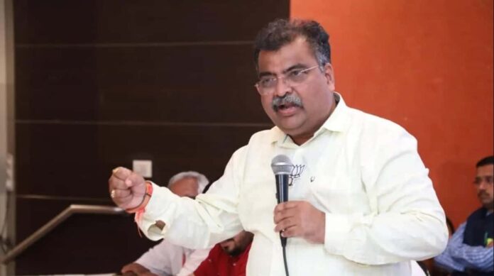 0eitnuc_ravindra-chavan_625x300