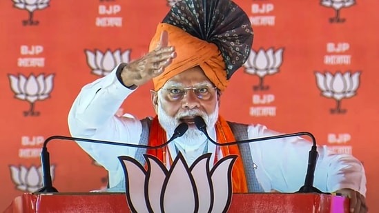 Prime_Minister_Narendra_Modi_172