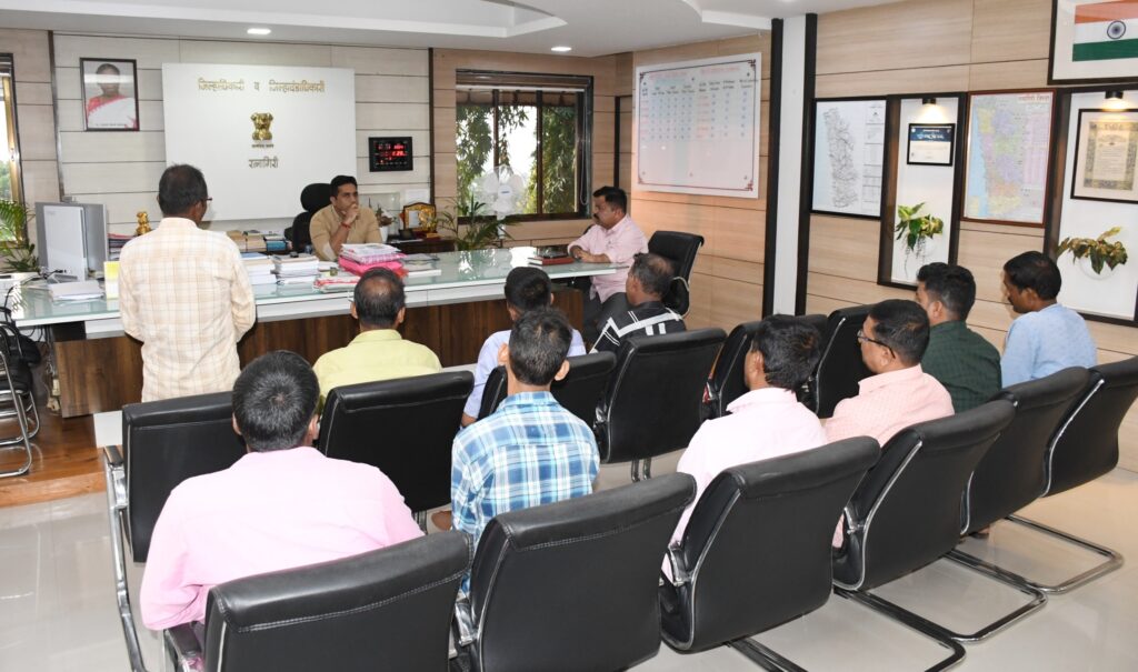 District Collector held a meeting of Kotrewadi villagers