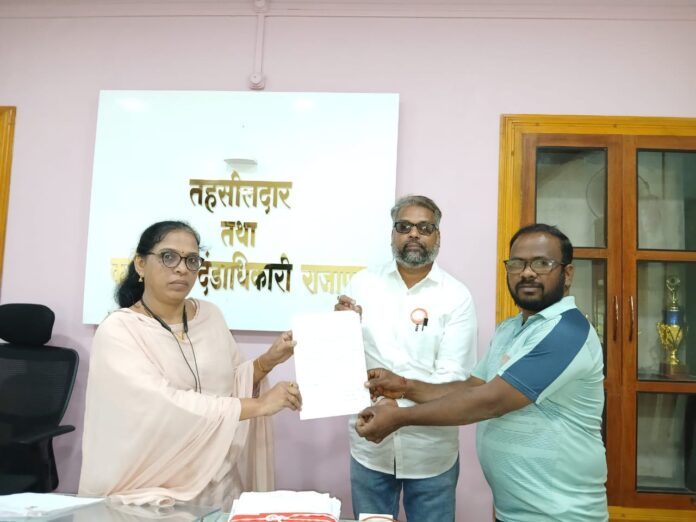 0b113c8105f8f4d6513daa751881558d