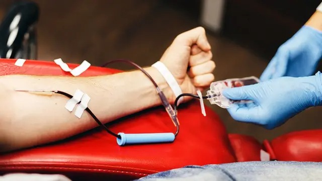 _107317099_blooddonor976.jpg