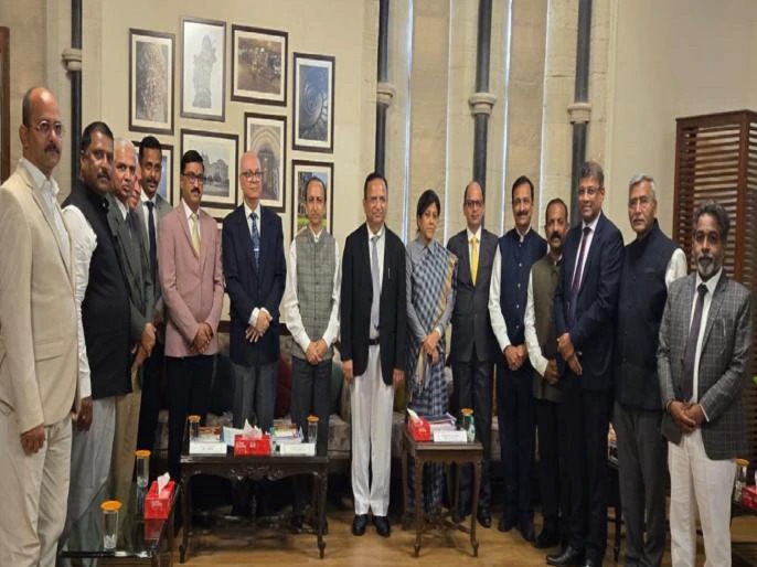 6fc9aecd75ce2555eb60f2def24d0c3c