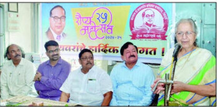 d7043881-a331-4c4a-9eea-16bd169cba07