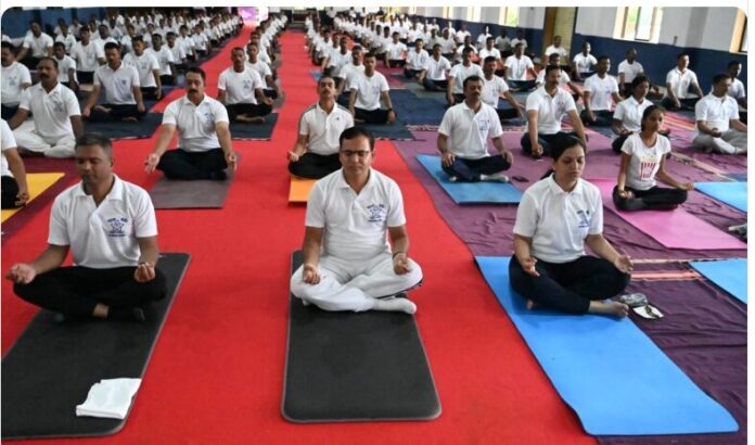 e261d943-ee32-47cd-a2c8-759f2299aeea