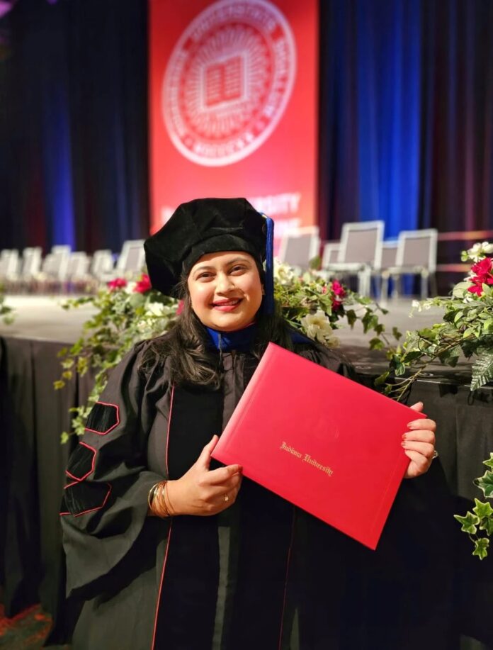 1832849b0f1559e79c4f6cfa530bc4bf