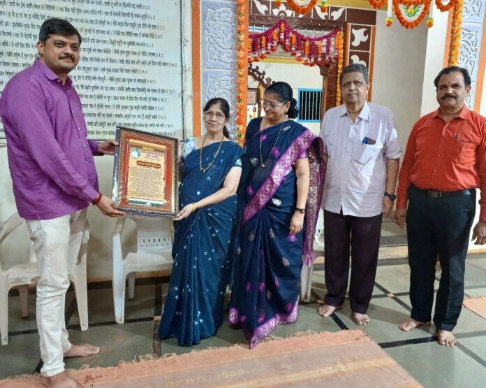 ffaf8407e8cb9bf024944ad52b427158