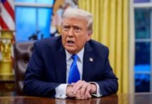 Donald Trump : सुप्रीम कोर्टाकडून डोनाल्ड ट्रम्प यांच्या टॅरिफ संदर्भातील निर्णय पुन्हा एकदा लांबणीवर