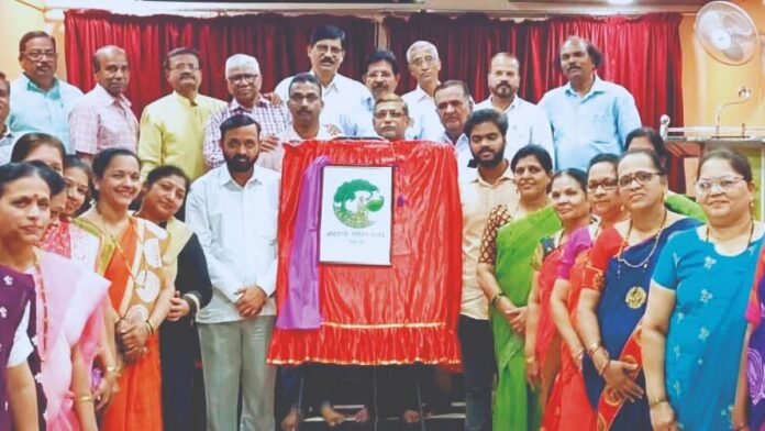 2747b9afc4b7584137ed2203916404e4