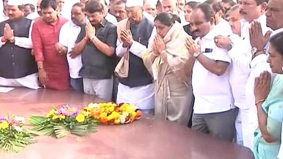 1b67744a5bbe34efff22d95bccf0761a