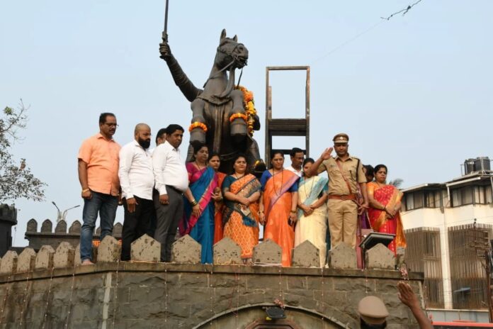 62acda3ca7f0a4ac251bc094926f2ec5