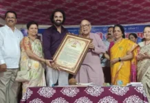 मिनार पाटील यांची ‘कोमसाप’ नाट्य समितीवर निवड; पद्मश्री मधु मंगेश कर्णिक यांच्या हस्ते गौरव!