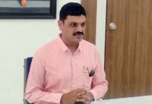 एसटी महामंडळ: रत्नागिरीचे विभाग नियंत्रक प्रज्ञेश बोरसे यांची जळगावला बदली!