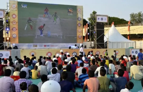 31f578434d472a2f8b2268ad123145a3ff6d68bdbfae40da749e44980dd6f85b