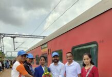 वर्ल्ड योगासन चॅम्पियन तन्वी रेडीजचा रोटरी इंग्लिश मिडियम स्कूलतर्फे सत्कार