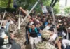 दिल्लीतील लाठीचाराचे महाराष्ट्रात तीव्र पडसाद: वंचित बहुजन आघाडीकडून २३ जुलैला ‘महाराष्ट्र बंद’ची हाक; उद्धव ठाकरे दिल्लीला रवाना होणार