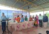 कमी पटसंख्या, पण यशाचा मोठा टप्पा; जि.प. शाळा निरुळ नं. २ च्या विद्यार्थिनींचे मंथन परीक्षेत दिमाखदार यश; निधी पटवर्धन यांच्या हस्ते गौरव