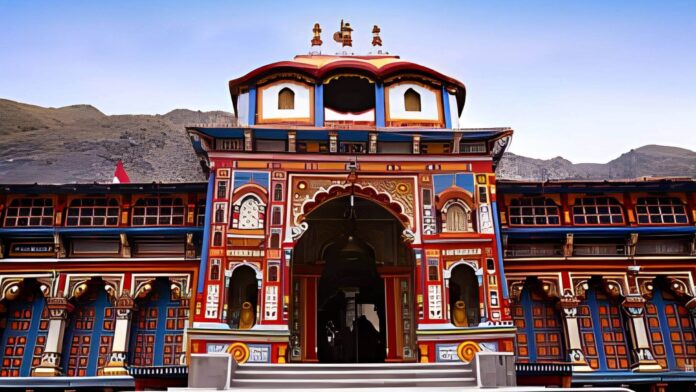 history-of-shri-badrinath-dham-temple-himalayas