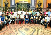 Ratnagiri Reels Competition 2026: श्रीदेव एकमुखी दत्त मंदिरात तालुकास्तरीय रिल्स स्पर्धा उत्साहवर्धक वातावरणात संपन्न; सुतेज चौगुले प्रथम तर सौरभ बने उपविजेता