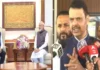 Devendra Fadnavis Narendra Modi Delhi Meeting 2026: मुख्यमंत्री देवेंद्र फडणवीस यांनी घेतली पंतप्रधान मोदींची भेट