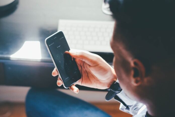 How-to-Save-Money-on-Mobile-Recharge-002