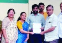 Chiplun: पोफळी-शिरगाव मार्गावरील रस्त्यांची दुरवस्था: राष्ट्रीय महामार्ग विभागाला राष्ट्रवादी महिला आघाडीचे निवेदन; ८ दिवसांत खड्डे बुजवण्याचा इशारा