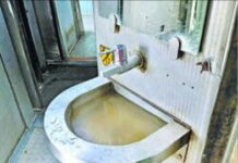 Diva Ratnagiri Passenger Train: दिवा-रत्नागिरी पॅसेंजरमध्ये प्रवाशांचे हाल; अस्वच्छता, दुर्गंधी आणि पाण्याच्या तुटवड्यामुळे प्रवासी त्रस्त