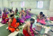 Ganpatipule Temple Shravani Ritual: गणपतीपुळे मंदिरात ऋग्वेदी उत्सर्जन आणि उपाकर्म विधी उत्साहात संपन्न