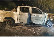 Talwade Phata Fire Incident: लांजा–देवरुख मार्गावरील तळवडे फाट्याजवळ धावत्या कारला आग; टोयोटा कार जळून खाक