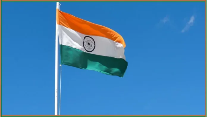 republic-day-2023-what-is-the-difference-between-flag-hoisting-and-flag-unfurling