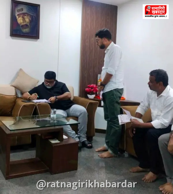 खेर्डीतील बंद पडलेला कचरा प्रकल्प पुन्हा सुरू करा: उमेश खताते यांची पालकमंत्री उदय सामंत यांच्याकडे मागणी खेर्डीतील बंद पडलेला कचरा प्रकल्प पुन्हा सुरू करा: उमेश खताते यांची पालकमंत्री उदय सामंत यांच्याकडे मागणी