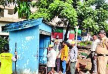 Ratnagiri Municipal Council Action: रत्नागिरीत मंगळवार बाजारात अतिक्रमण हटाव मोहीम; ५ टपऱ्या जप्त