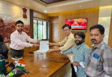 Ratnagiri Marathi Film Industry Protest: मराठी चित्रपटसृष्टीच्या हक्कासाठी रत्नागिरीतील कलाकार सरसावले; जिल्हाधिकाऱ्यांना दिले १६ मागण्यांचे निवेदन!