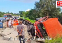 Bhoste Ghat Accident: भोस्ते घाटात २५० फूट खोल दरीत केमिकल टँकर कोसळला; चालक सुखरूप बचावला