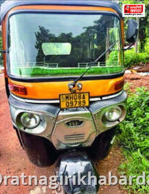 Bhoste Khed Bridge Rickshaw Accident: भोस्ते-खेड पुलावर रिक्षाचा भीषण अपघात Bhoste Khed Bridge Rickshaw Accident: भोस्ते-खेड पुलावर रिक्षाचा भीषण अपघात