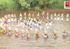 Chiplun Gowalkot Ganesh Visarjan: वाशिष्ठी नदीच्या पात्रात मानवी रिंगण; गोवळकोटवासियांनी बाप्पाला दिला अनोखा निरोप Chiplun Gowalkot Ganesh Visarjan: वाशिष्ठी नदीच्या पात्रात मानवी रिंगण; गोवळकोटवासियांनी बाप्पाला दिला अनोखा निरोप