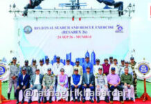 Coast Guard Search Rescue Exercise: तटरक्षक दलाचा मुंबई किनारपट्टीवर थरारक शोध व बचाव सराव; ‘सम्राट’ जहाजावरून प्रात्यक्षिकांची पाहणी Coast Guard Search Rescue Exercise: तटरक्षक दलाचा मुंबई किनारपट्टीवर थरारक शोध व बचाव सराव; 'सम्राट' जहाजावरून प्रात्यक्षिकांची पाहणी