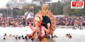 Lalbaugcha Raja Visarjan: लालबागच्या राजाचे गिरगाव चौपाटीवर भावूक वातावरणात विसर्जन; २२ तासांच्या मिरवणुकीनंतर लाडक्या बाप्पाला निरोप