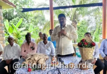 MLA Shekhar Nikam Bhile Chiplun News: भिले मधलीवाडीतील ग्रामस्थांकडून आमदार शेखर निकम यांचा नागरी सत्कार MLA Shekhar Nikam Bhile Chiplun News: भिले मधलीवाडीतील ग्रामस्थांकडून आमदार शेखर निकम यांचा नागरी सत्कार