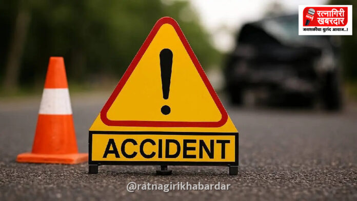 Mumbai Goa Highway Accident News: कोदवली येथे कंटेनर दुभाजकाला आदळून उलटला! Mumbai Goa Highway Accident News: कोदवली येथे कंटेनर दुभाजकाला आदळून उलटला!