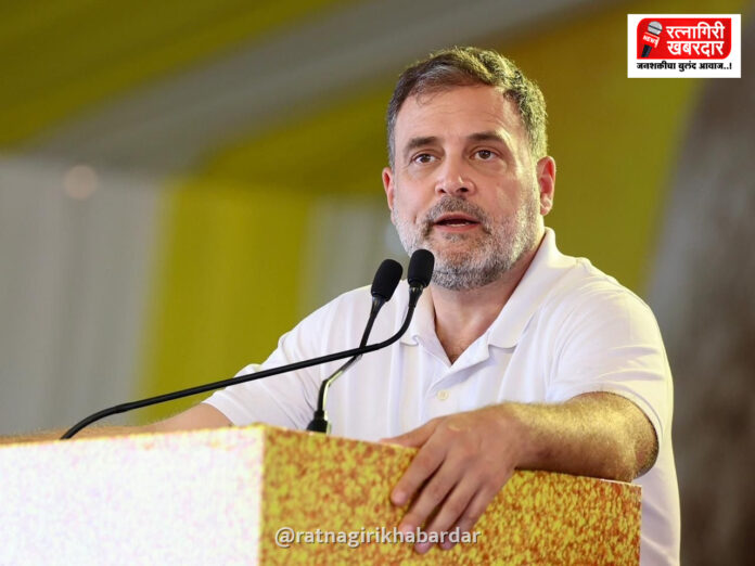 Rahul Gandhi CEC Gyanesh Kumar SIR Row: 'तुम्हाला सोडणार नाही!'; मुख्य निवडणूक आयुक्तांवर राहुल गांधींचा सणसणीत हल्ला; ज्ञानेश कुमार यांच्या उचलबांगडीची मागणी Rahul Gandhi CEC Gyanesh Kumar SIR Row: 'तुम्हाला सोडणार नाही!'; मुख्य निवडणूक आयुक्तांवर राहुल गांधींचा सणसणीत हल्ला; ज्ञानेश कुमार यांच्या उचलबांगडीची मागणी
