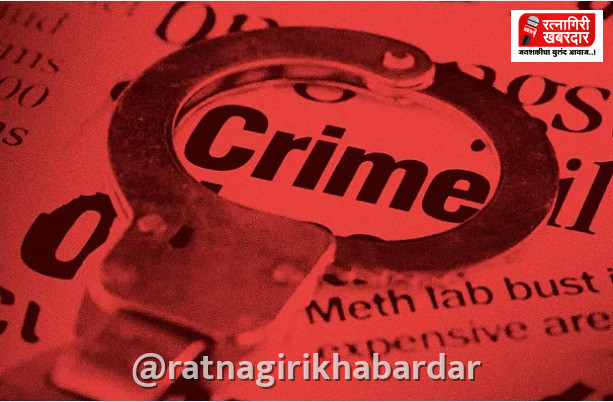 Ratnagiri Crime News : तलवारीने वाढदिवसाचा केक कापून व्हिडिओ सोशल मीडियावर टाकणे अंगलट; तरुणावर गुन्हा दाखल Ratnagiri Crime News : तलवारीने वाढदिवसाचा केक कापून व्हिडिओ सोशल मीडियावर टाकणे अंगलट; तरुणावर गुन्हा दाखल