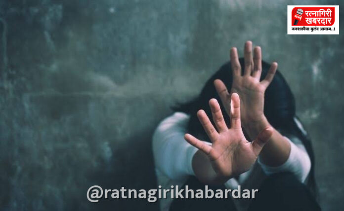 Ratnagiri Crime News: लग्नाचे आमिष दाखवून अत्याचार करणाऱ्या तरुणाला तीन दिवसांची पोलीस कोठडी Ratnagiri Crime News: लग्नाचे आमिष दाखवून अत्याचार करणाऱ्या तरुणाला तीन दिवसांची पोलीस कोठडी