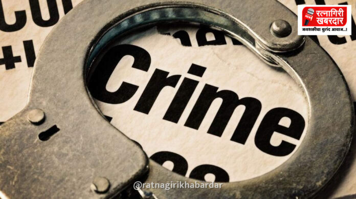 Ratnagiri Drug Bust: मुरुगवाडा-पांढरा समुद्र परिसरात अमली पदार्थांविरोधात कारवाई; १ लाख ५० हजारांच्या मुद्देमालासह २४ वर्षीय तरुण ताब्यात Ratnagiri Drug Bust: मुरुगवाडा-पांढरा समुद्र परिसरात अमली पदार्थांविरोधात कारवाई; १ लाख ५० हजारांच्या मुद्देमालासह २४ वर्षीय तरुण ताब्यात