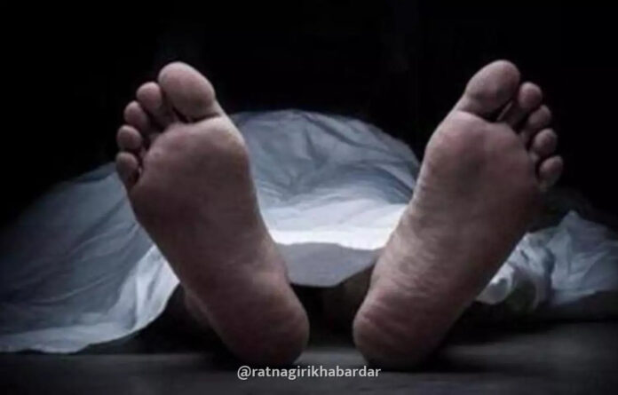 Ratnagiri Homeless Shelter Death: रत्नागिरीतील बेघर निवारा केंद्रातील वृद्धाचा दुर्दैवी मृत्यू Ratnagiri Homeless Shelter Death: रत्नागिरीतील बेघर निवारा केंद्रातील वृद्धाचा दुर्दैवी मृत्यू
