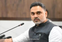 Yogesh Kadam on Ratnagiri Drought: शेतकऱ्यांनी टोकाचे पाऊल उचलू नये; राज्यातील प्रत्येक दुष्काळग्रस्त शेतकऱ्याच्या पाठीशी शासन खंबीर – राज्यमंत्री योगेश कदम Yogesh Kadam on Ratnagiri Drought: शेतकऱ्यांनी टोकाचे पाऊल उचलू नये; राज्यातील प्रत्येक दुष्काळग्रस्त शेतकऱ्याच्या पाठीशी शासन खंबीर - राज्यमंत्री योगेश कदम