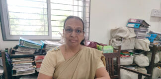 संघर्षाच्या खडतर वाटेवर मायेची सावली माझी आई - दिपाली दाते