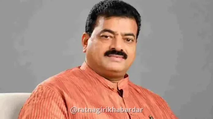 Bhaskar Jadhav Chiplun News: दुष्काळी यादीतून चिपळूण, गुहागर, दापोलीला वगळून अन्याय! - आमदार भास्कर जाधव Bhaskar Jadhav Chiplun News: दुष्काळी यादीतून चिपळूण, गुहागर, दापोलीला वगळून अन्याय! - आमदार भास्कर जाधव